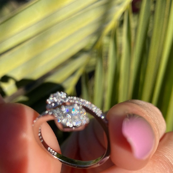 NEW 925 Sterling Silver Unique Ring - Picture 7 of 12